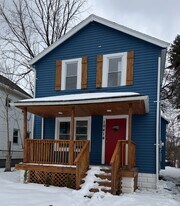 10414 Nelson Ave in Cleveland, OH - Building Photo