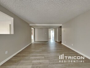 446 Michele Way in Sparks, NV - Building Photo - Building Photo