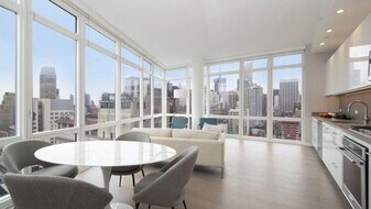 42 W 33rd St in New York, NY - Building Photo