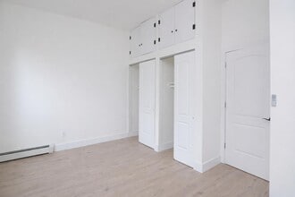 193 Jefferson Ave, Unit 3B in Brooklyn, NY - Foto de edificio - Building Photo