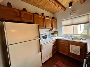 128 Dona Ana Dr, Unit 203 in Taos, NM - Foto de edificio - Building Photo