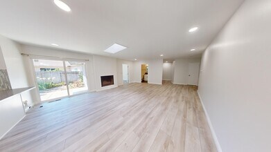 5165 Remington Rd in San Diego, CA - Building Photo - Building Photo