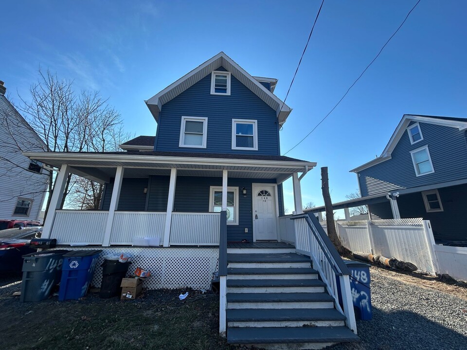 148 N 5th Ave in Long Branch, NJ - Building Photo