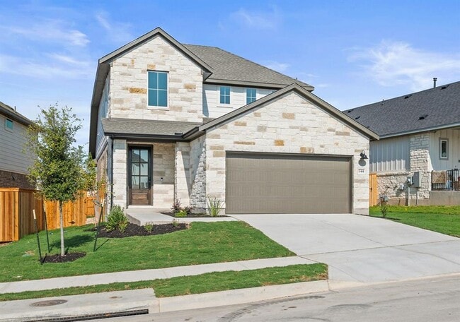 144 Granit Oak Dr in Dripping Springs, TX - Building Photo - Building Photo