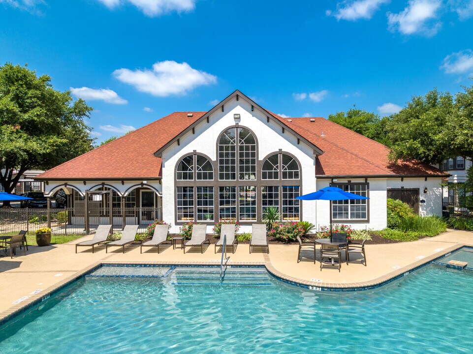The Atlantic Palazzo in San Marcos, TX - Building Photo