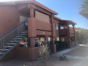 863 Mesquite Springs Dr in Mesquite, NV - Foto de edificio - Building Photo