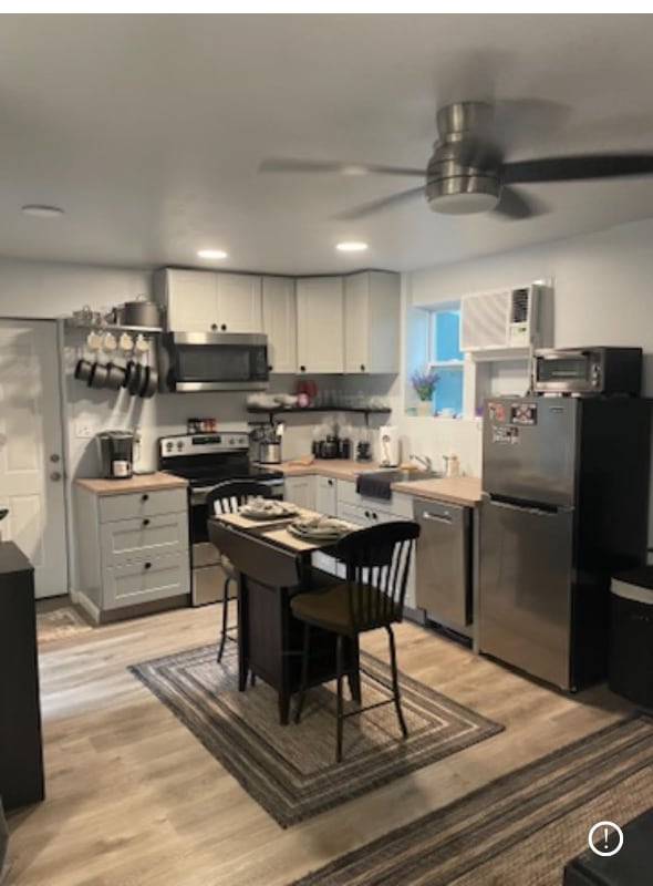 property at 3821 Rosetree Dr