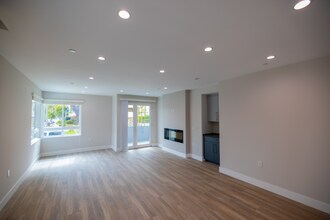 10231 Woodbine St in Los Angeles, CA - Building Photo - Building Photo