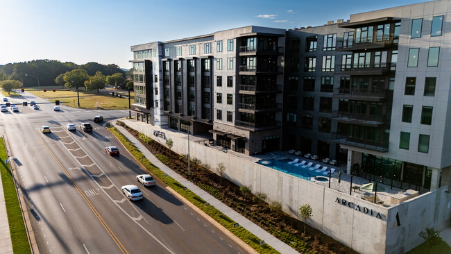 Arcadia in Huntsville, AL - Foto de edificio - Building Photo