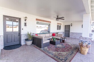 4301 E Osborn Rd in Phoenix, AZ - Building Photo - Building Photo