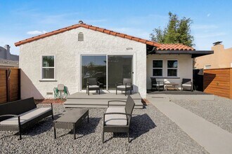 4376-4380 Oregon St in San Diego, CA - Foto de edificio - Building Photo