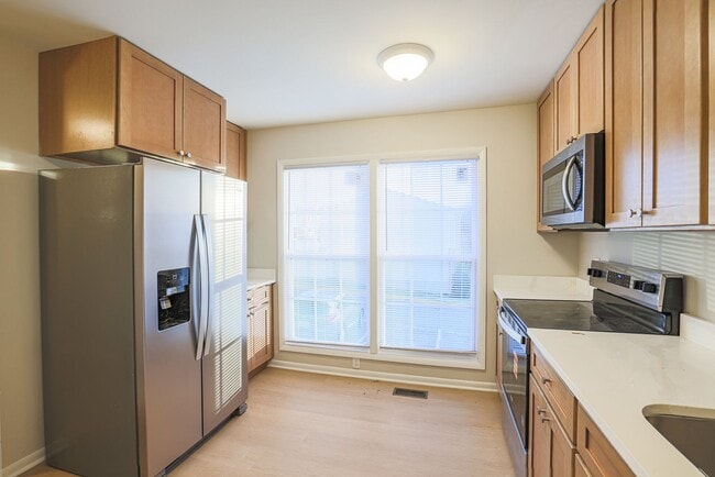 8920 Trimble Way in Rosedale, MD - Building Photo - Building Photo