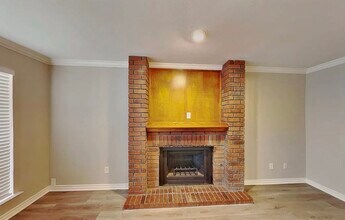 2136 Glenn Ln in Red Oak, TX - Building Photo - Building Photo