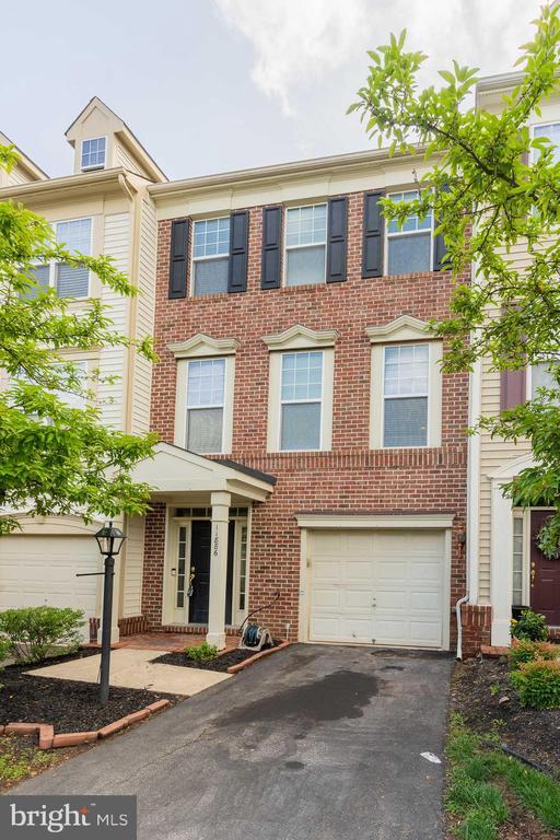 property at 11886 Benton Lake Rd