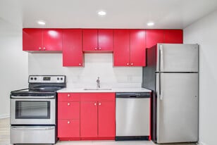 Charter House in Ann Arbor, MI - Building Photo