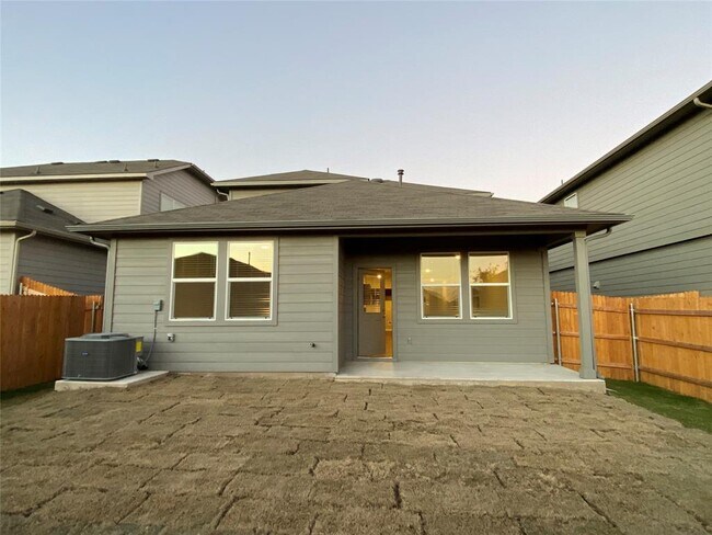 3025 Tweedy Trail in Pflugerville, TX - Building Photo - Building Photo