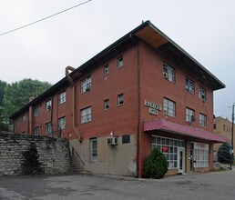 5200 Carthage Ave in Cincinnati, OH - Building Photo - Building Photo