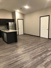 619 N Grandstone St-Unit -621 in Kechi, KS - Building Photo - Building Photo