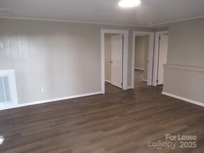 7510 Palm Tree Church Rd in Vale, NC - Building Photo - Building Photo