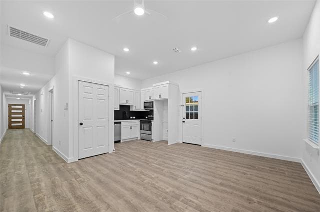 1315 Oneal St in Commerce, TX - Foto de edificio - Building Photo