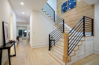 5604 Matalee Ave in Dallas, TX - Building Photo - Building Photo