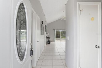 1031 Apopka Woods Ln in Orlando, FL - Building Photo - Building Photo