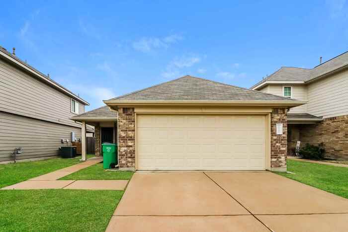 18942 Brescia Ln in Katy, TX - Foto de edificio