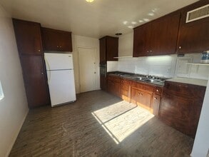 6212 Abronia Ave in Twentynine Palms, CA - Building Photo - Building Photo