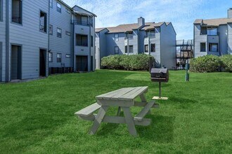 Rio Springs Apartments in San Antonio, TX - Building Photo - Building Photo