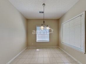 9619 Morning Shadow Dr in Memphis, TN - Foto de edificio - Building Photo