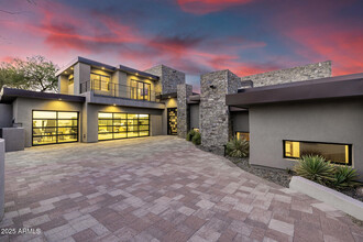 9127 N Fireridge Trail in Fountain Hills, AZ - Building Photo - Building Photo