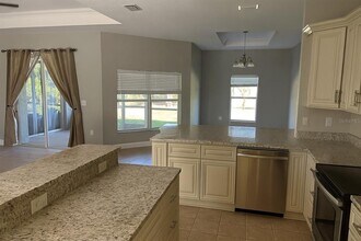 2983 Point St in North Port, FL - Building Photo - Building Photo