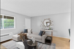 Fountainridge Apartments in Olathe, KS - Building Photo