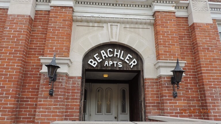 Beachler Apartments in Winchester, IN - Building Photo
