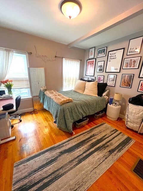 214 W 5th St, Unit 1