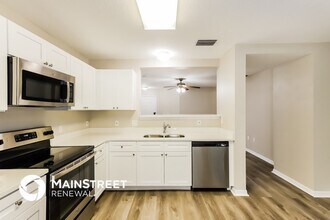 11815 Prickly Pear Way in Seffner, FL - Foto de edificio - Building Photo