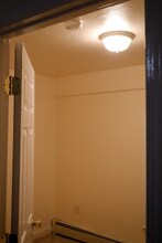 305 Old S Ave in Whitman, MA - Building Photo - Building Photo