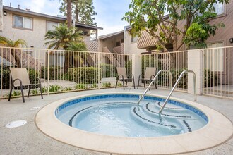 Woodglen Apartments in Buena Park, CA - Building Photo - Building Photo