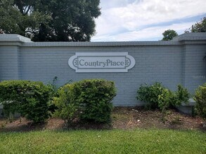 3799 Countryside Rd in Sarasota, FL - Building Photo - Building Photo