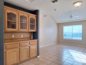 2502 Cervantes Ave, Unit 3 in Edinburg, TX - Building Photo - Building Photo