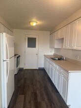 700 1th SW 1-3 in Bandon, OR - Building Photo - Building Photo