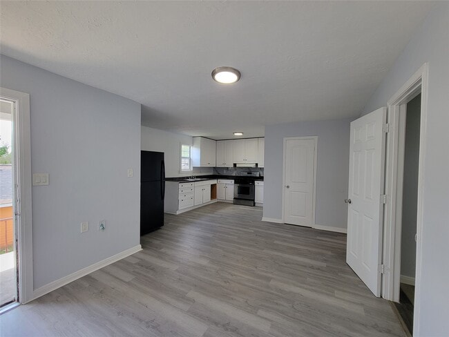 property at 3115 Havner Ln