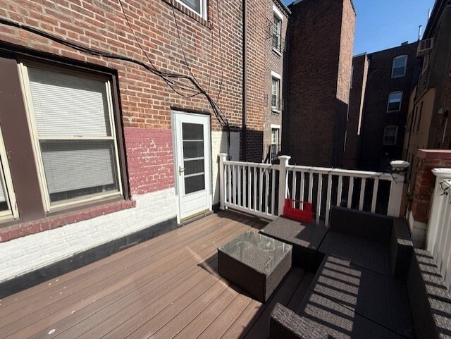 176 Endicott St, Unit 2