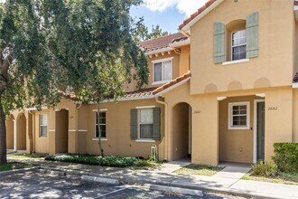 2678 Mayaguana St in Kissimmee, FL - Building Photo - Building Photo