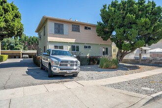 14115 Gilmore St in Van Nuys, CA - Building Photo - Primary Photo