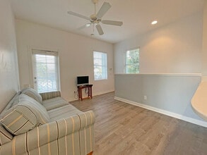 115 Castries Dr in Jupiter, FL - Building Photo - Building Photo