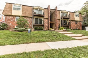 Oak Rose in Kansas City, MO - Building Photo