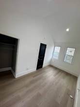 287 6th St, Unit 287 sixt street apt 3 in Rochester, NY - Foto de edificio - Building Photo