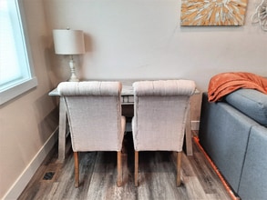 4017 Swan Rd, Unit B in East Helena, MT - Foto de edificio - Building Photo