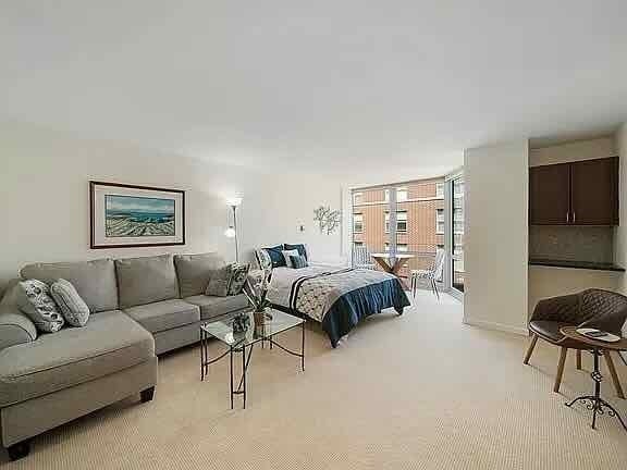 21 W Goethe St in Chicago, IL - Building Photo - Building Photo